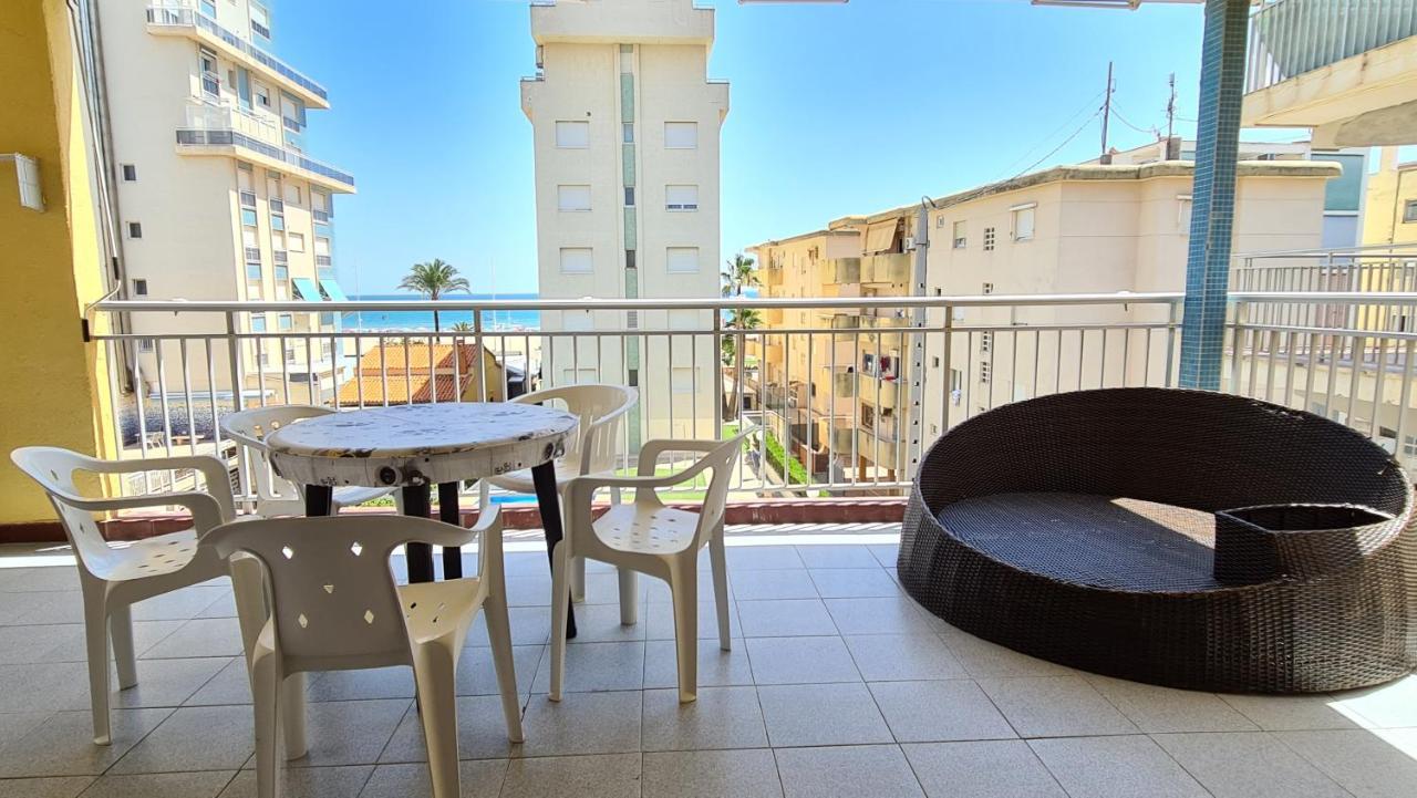 Bonanza - 40 Metros De La Playa! Apartman Gandía Kültér fotó