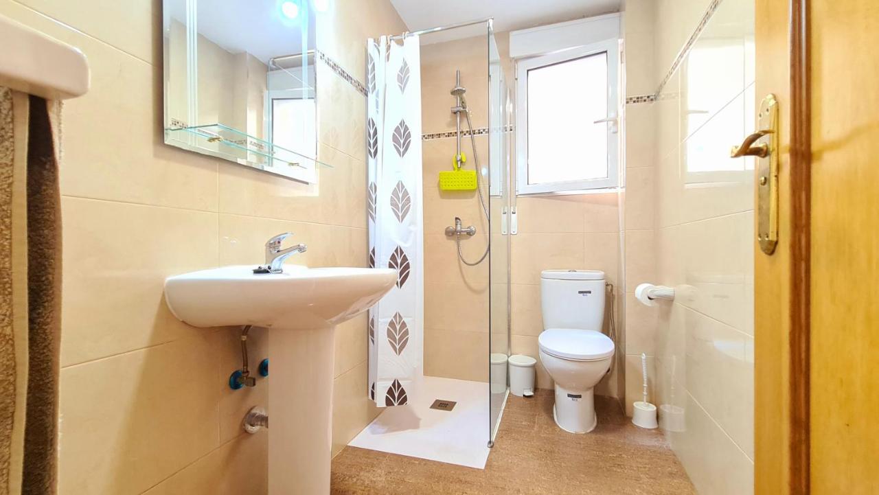 Bonanza - 40 Metros De La Playa! Apartman Gandía Kültér fotó