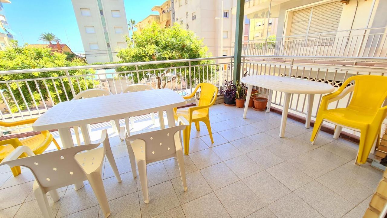 Bonanza - 40 Metros De La Playa! Apartman Gandía Kültér fotó